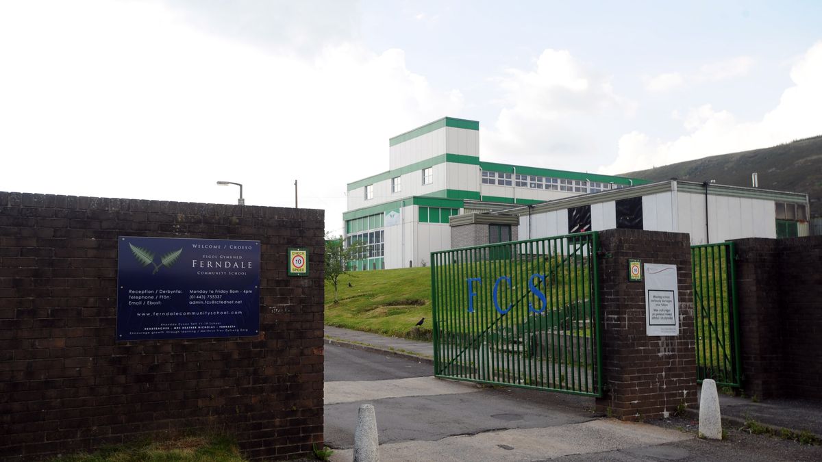 RCT council free to make 'internal' decisions on all but one of £75m changes to Rhondda and Tonyrefail schools | Wales Online