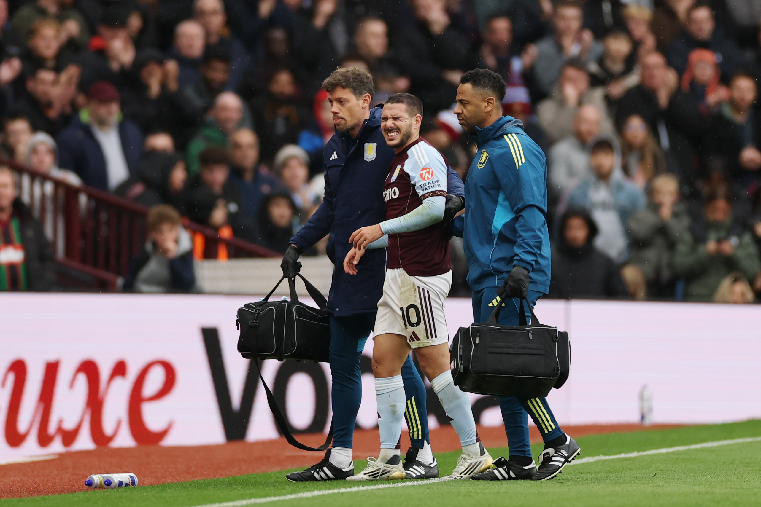Emery confirms three Aston Villa players will miss out against Liverpool