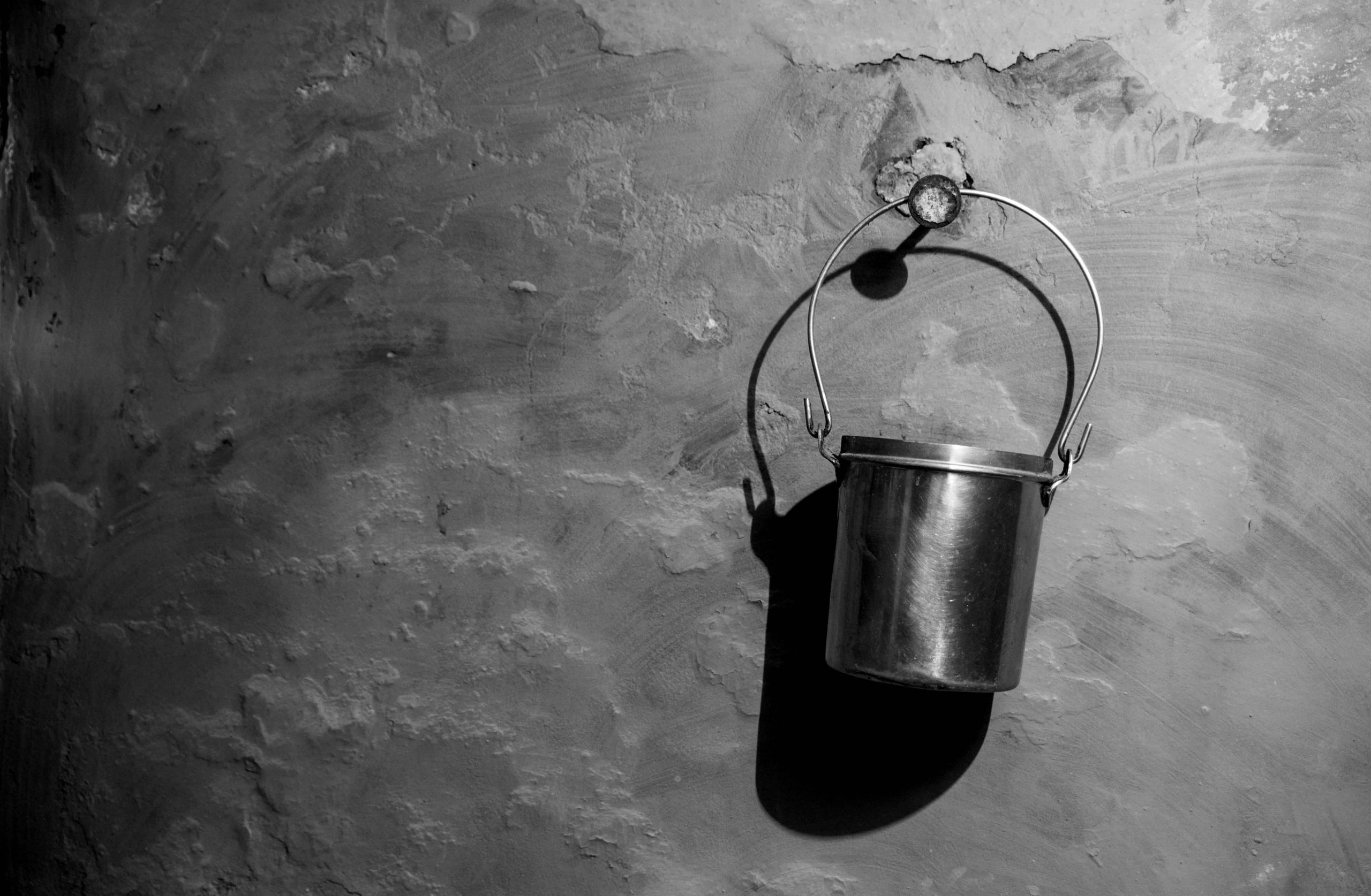 World Toilet Day: Photo essay: Where there are no sewers | IDR