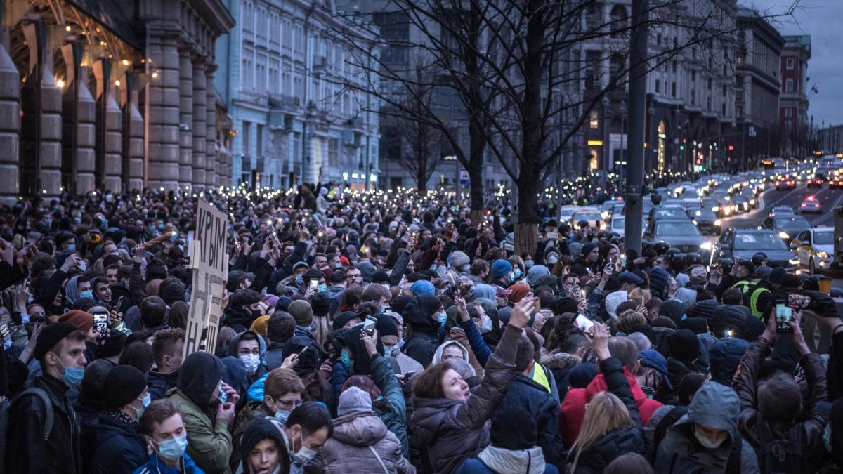Ya muerto, Navalny aún es amenaza para Rusia