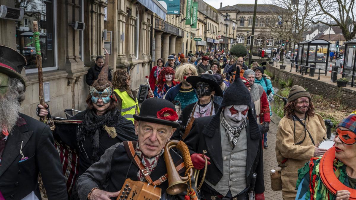 El wassailing, una tradición del siglo ocho que tratan de recuperar