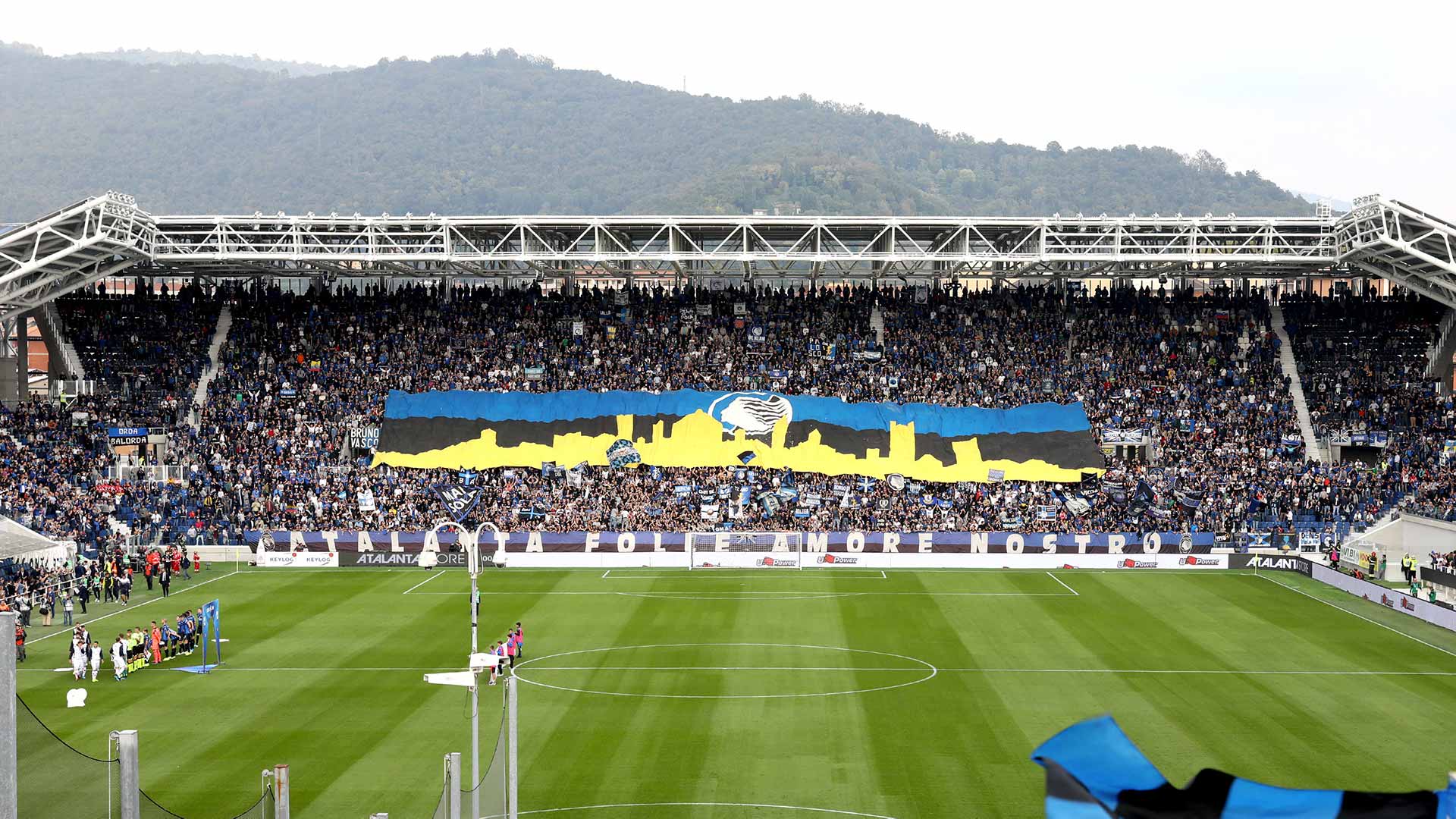 Gewiss Stadium: the black-and-blue wall | Gewiss Stadium ready to make its debut | Atalanta