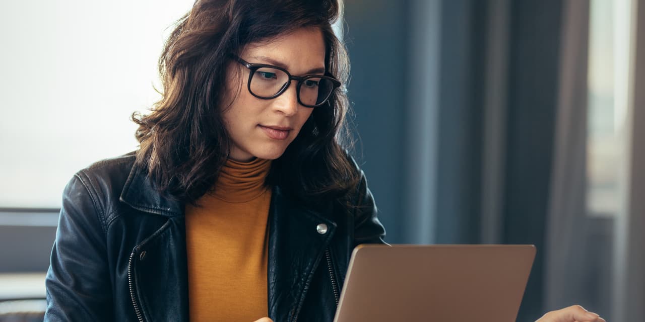 Women and $40 Trillion Wealth Transfer: How They Are Taking More Control