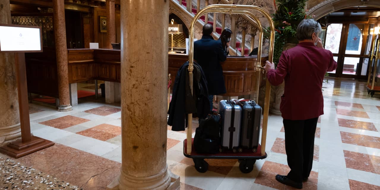 Marriott’s Stock Rose on Strong Travel Demand. Then It Gave Guidance.