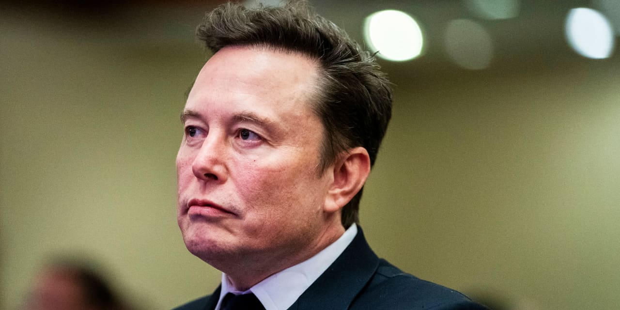 Elon Musk’s Wealth Approaches Half a Trillion in Post-Election Surge