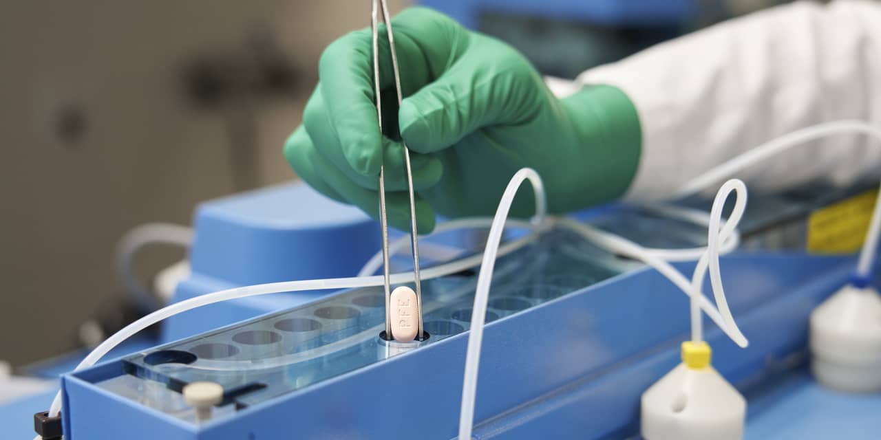 Pfizer CEO Defends Vaccines, Promises Growth by End of Decade