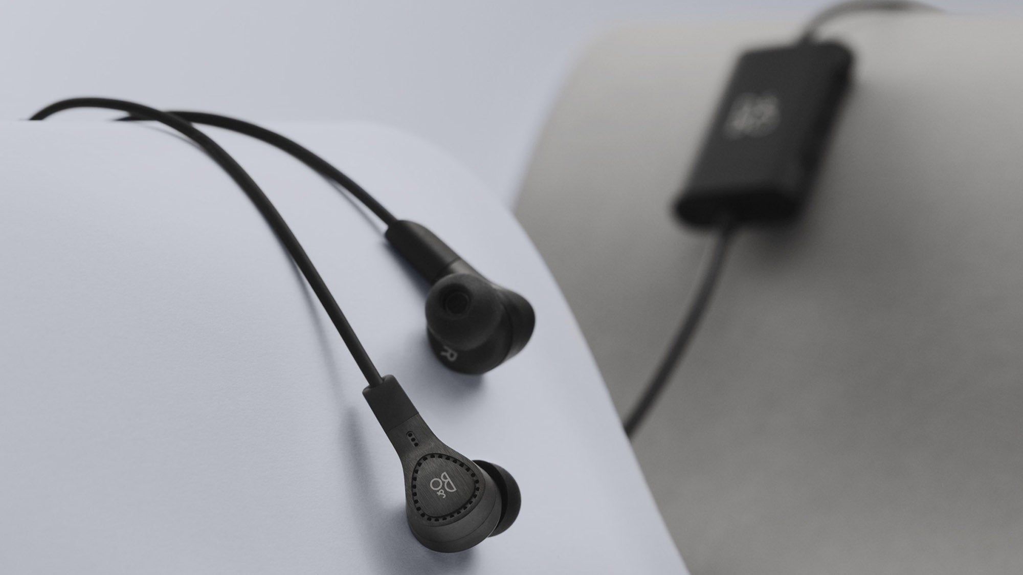B&O BeoPlay E4 review: A viable alternative to Bose? | Expert Reviews
