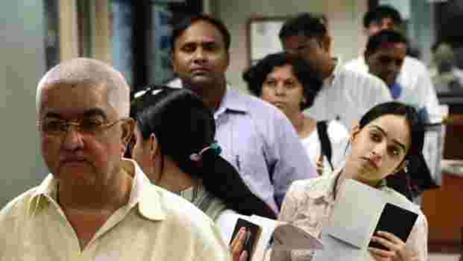 Top IT companies claim H-1B visas being held up