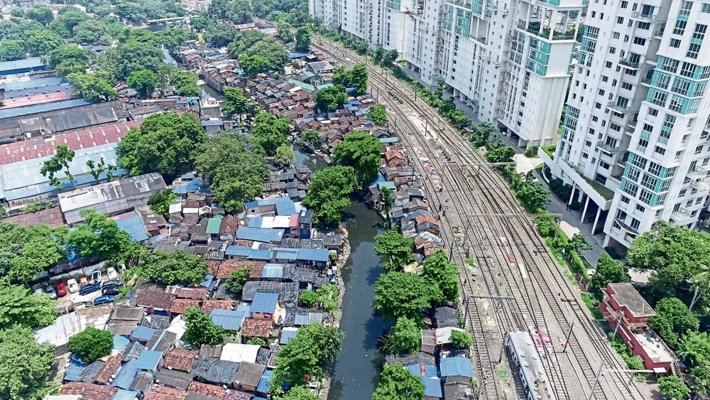Tracing the journey of Tolly's Canal in Kolkata | Mint