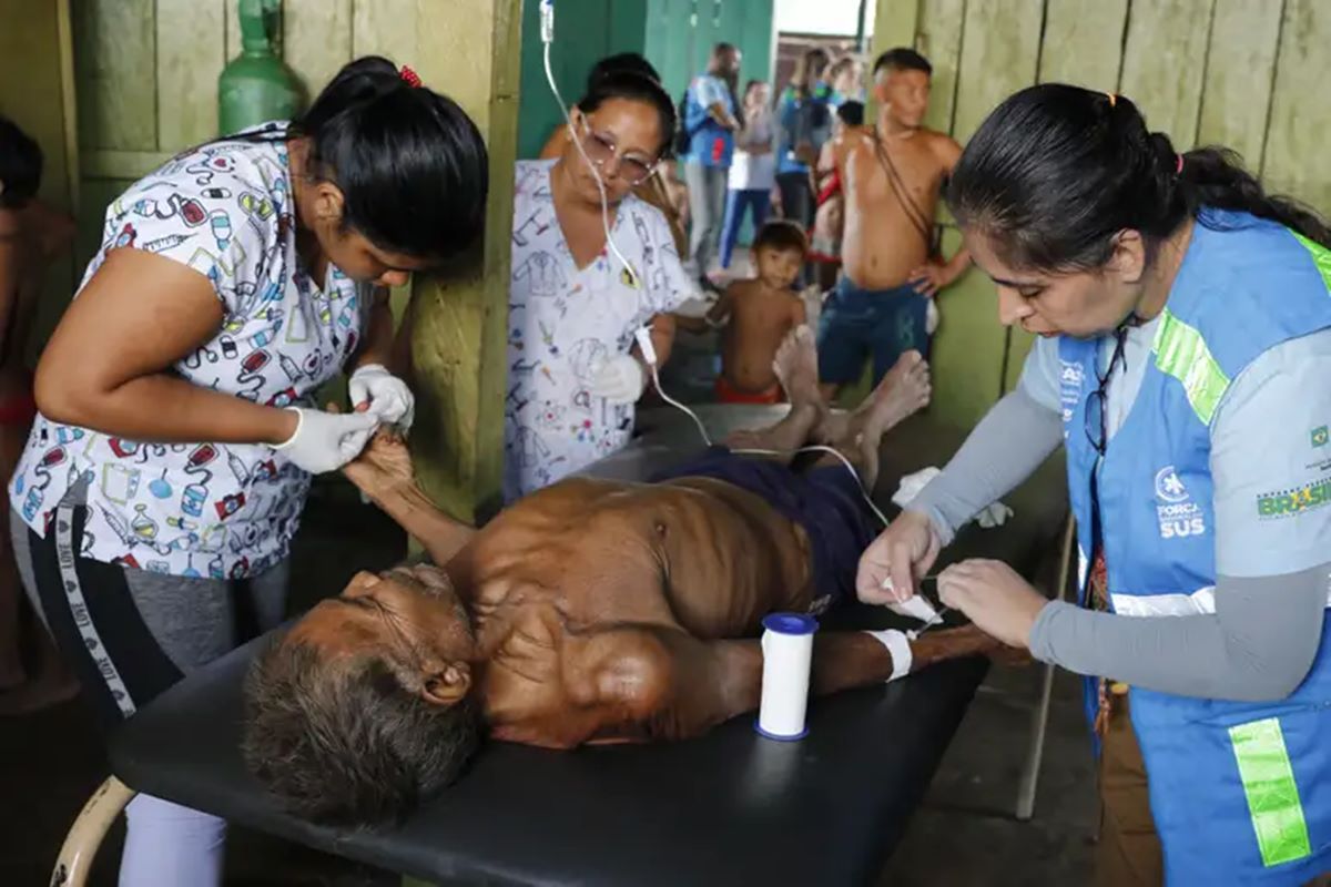 Mortes na TI Yanomami sobem de 343 em 2022 para 363 em 2023, sob Lula