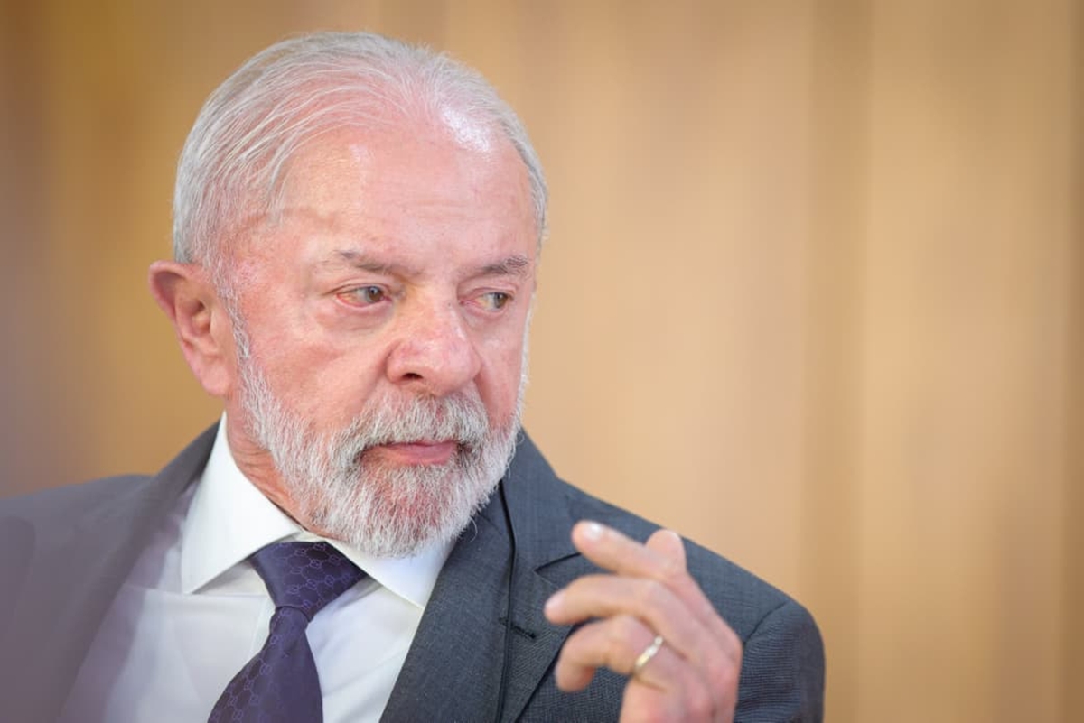 "Tem gente que gosta de tirar proveito", diz Lula sobre alta do diesel