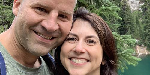 Exclusive | Philanthropist MacKenzie Scott, Ex-Wife of Jeff Bezos, Marries Seattle School Teacher - WSJ