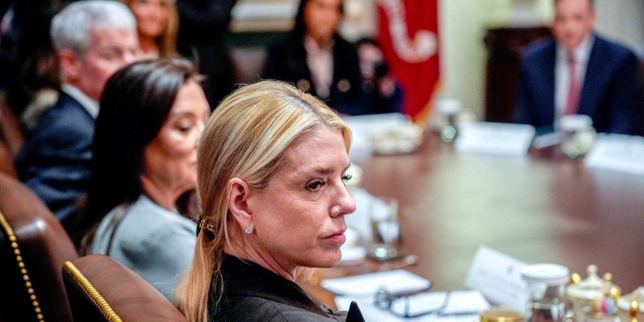 Exclusive | Trump Has Complained About Pam Bondi Repeatedly to Aides - WSJ
