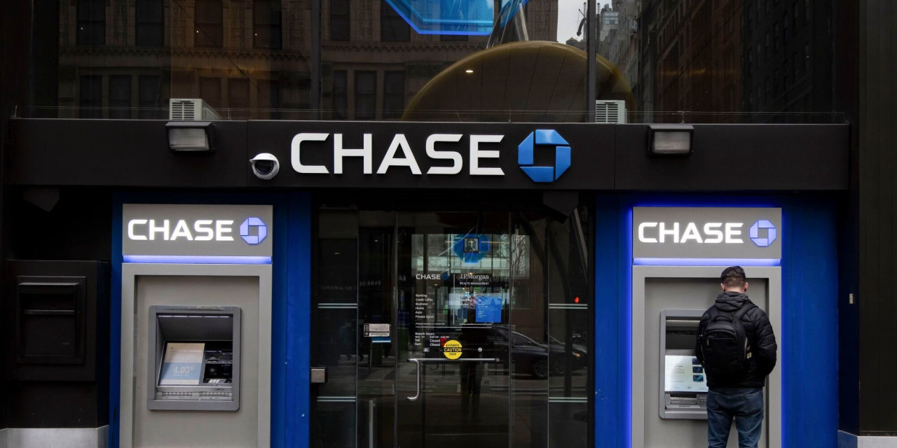 Exclusive | Big Banks Explore Venturing Into Crypto World Together With Joint Stablecoin - WSJ