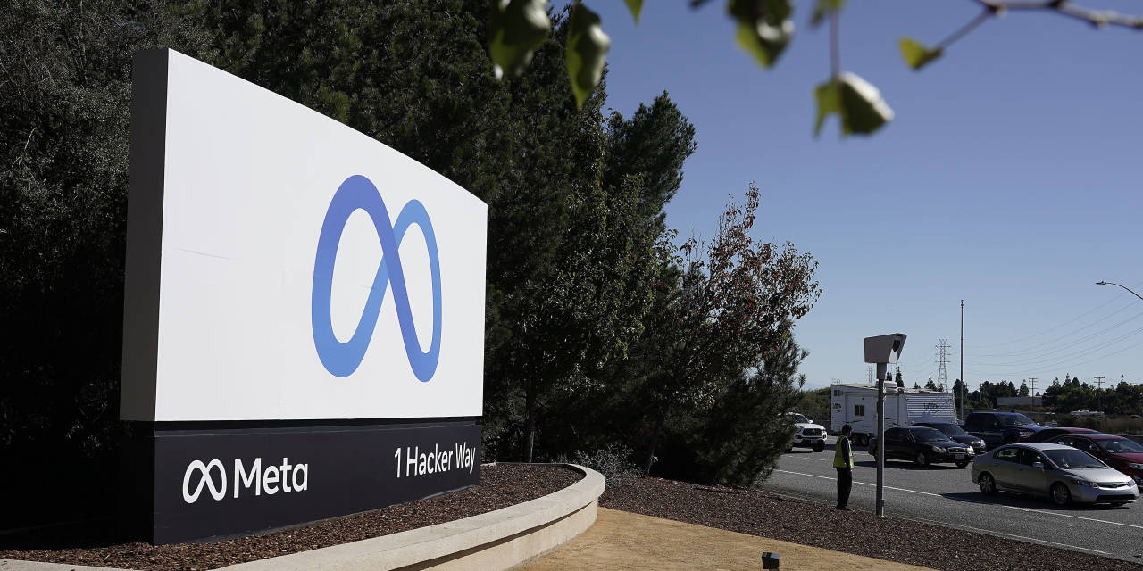 Facebook Parent Meta Announces Layoffs of 11,000 Staff - WSJ