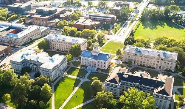 Iowa Bill Could Provide Free College Tuition for Severely Disabled Veterans | Military.com