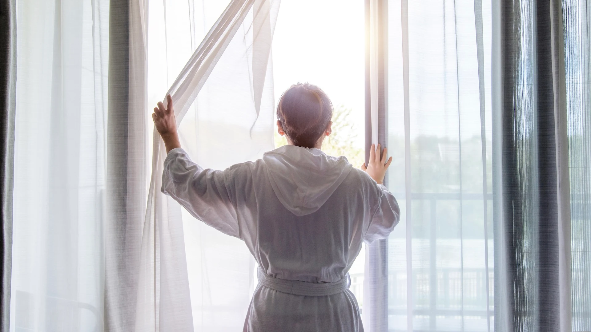 Scientists Say Better Sleep Starts With This One Daytime Habit