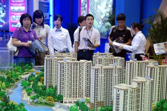 Housing Curbs Expand to Tame Sprawling Speculation - Caixin Global