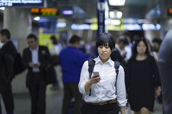 Government Grants Mobile Virtual Telecom Network Licenses to 15 Companies - Caixin Global