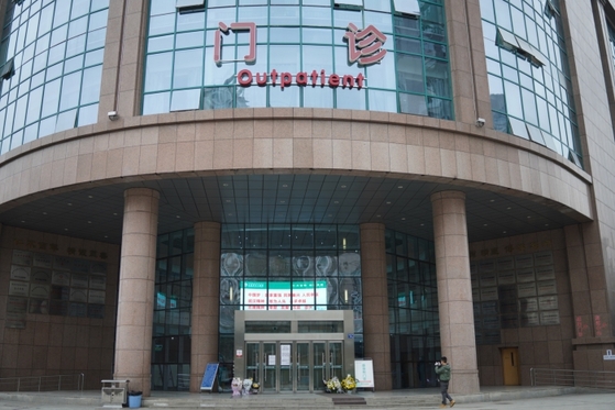 China’s Decision to Leave Asymptomatic Patients off Coronavirus Infection Tally Sparks Debate - Caixin Global