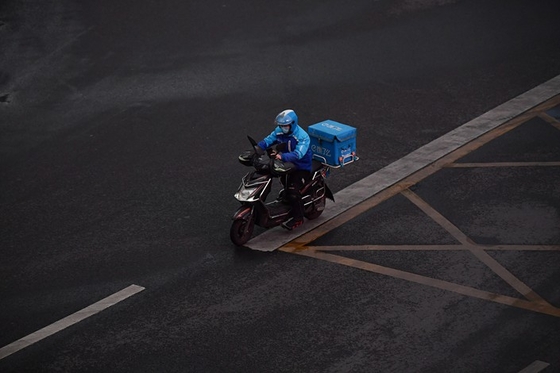 Takeout Delivery Driver Sets Self on Fire Over Withheld Pay - Caixin Global