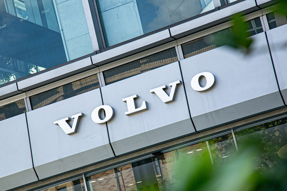 Volvo to Buy Chinese Truck Manufacturer to Capitalize on Delivery Boom - Caixin Global