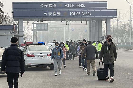 Delta and Omicron Spook Beijing on Eve of Winter Olympics - Caixin Global