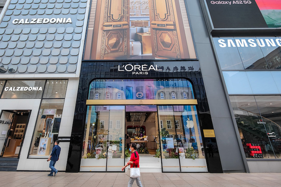 L’Oréal Pledges More Investment in China - Caixin Global