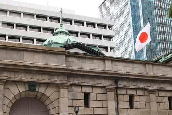 Gao Zhanjun: Who Are the Winners in Central Bank's Interest Rate Game? - Caixin Global