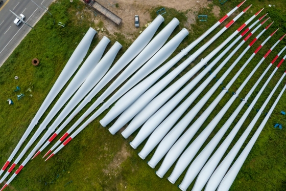 Blade Defects at Three Gorges Wind Farm Expose Quality Risks in China’s Turbine Boom - Caixin Global
