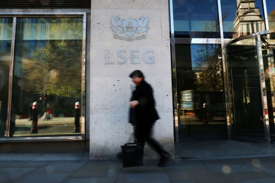 U.K. Proposes Easing Audit Rules to Attract Chinese Listings - Caixin Global