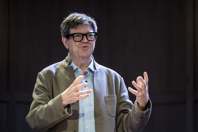 AMI Labs in talks for EUR3 billion valuation in effort to challenge dominant AI models