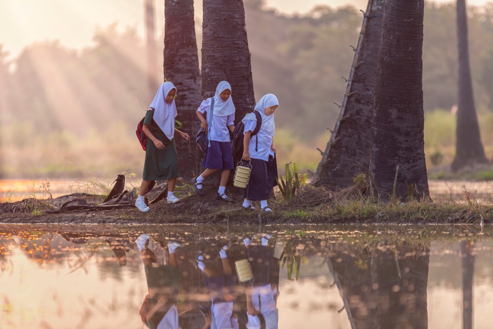 Mandatory hijab at state schools stirs debate - City - The Jakarta Post