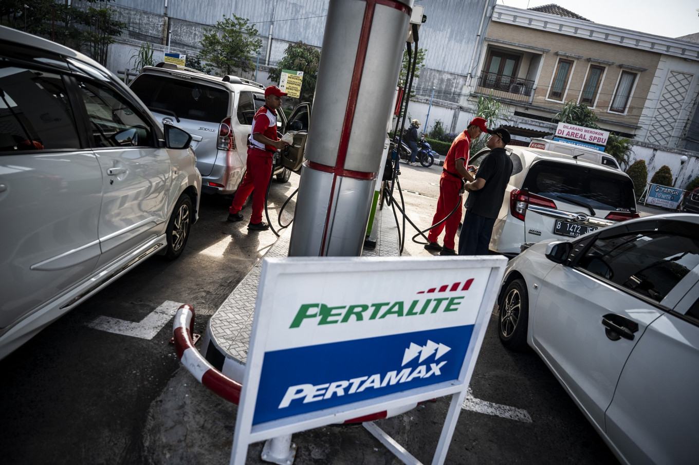 A new opening for a fossil-fuel phaseout? - Academia - The Jakarta Post