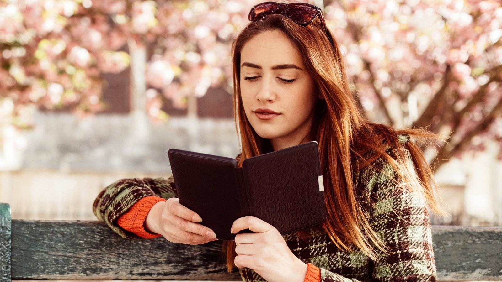 Kindle, Tolino und Co.: E-Book-Reader im Test - So schneiden Sie ab