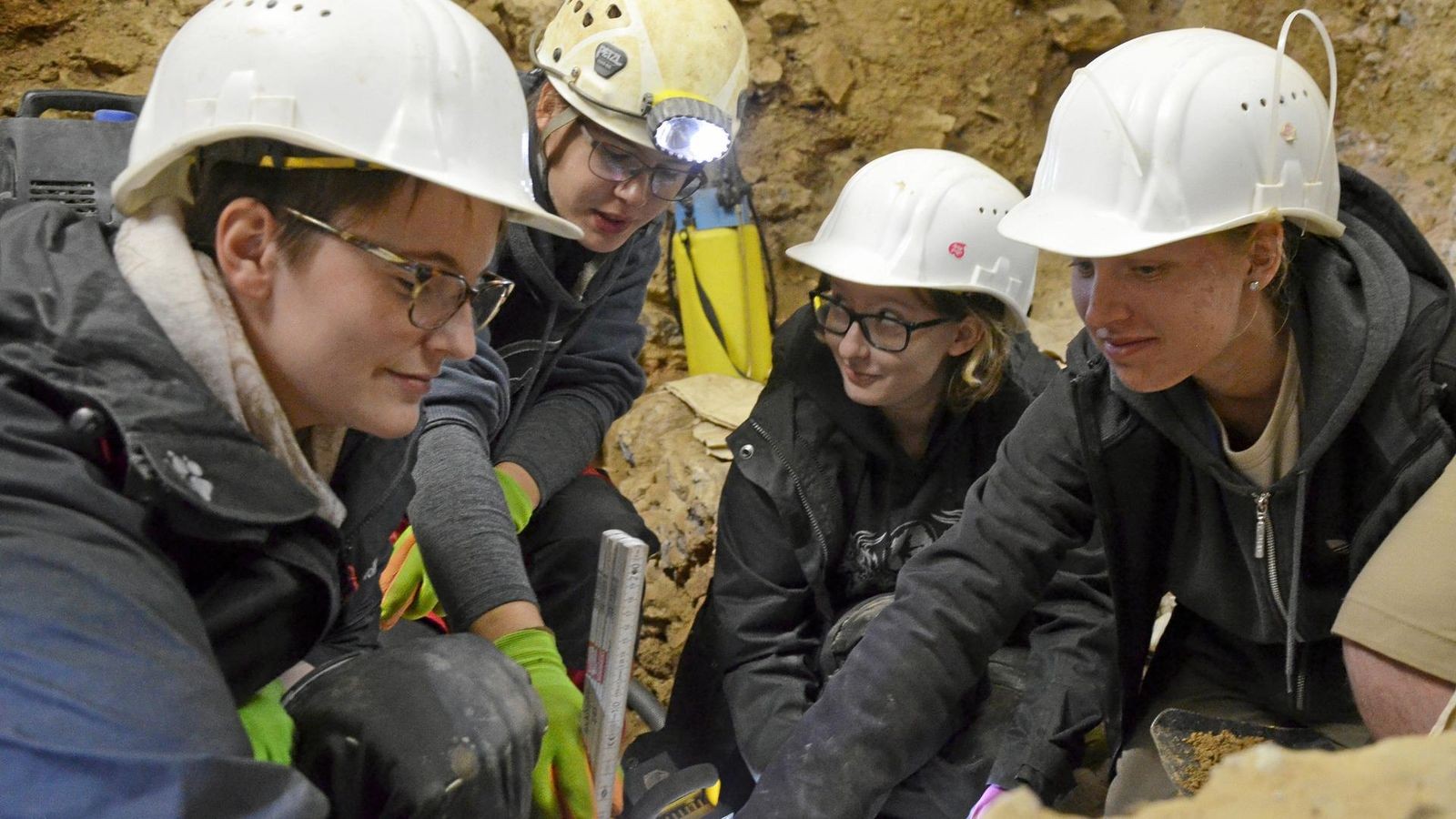 Blätterhöhle Hagen: Zeitreise in die Menschheitsgeschichte