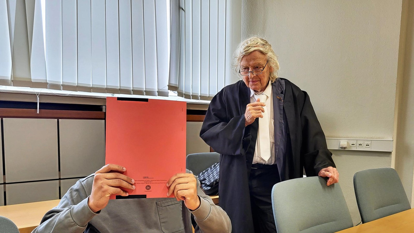 Doch kein Rolex-Raub in Essen: Besitzer droht selber Ärger