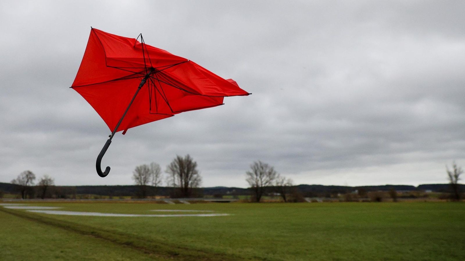 Sturmwarnung in NRW – Kaltfront bringt ab heute Regen und Schnee