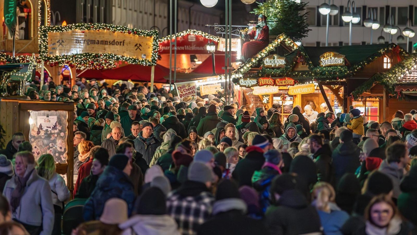 Weihnachtsmarkt Bochum: So teuer werden Crêpes, Karussell und Glühwein