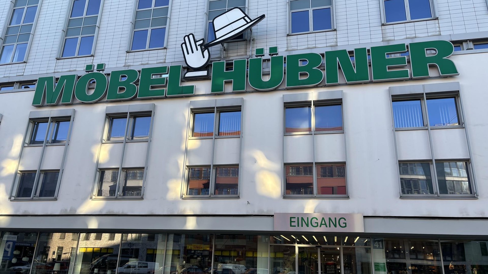 Möbel Hübner in Berlin: Traditionshaus schließt nach 117 Jahren – Infos zum Ausverkauf