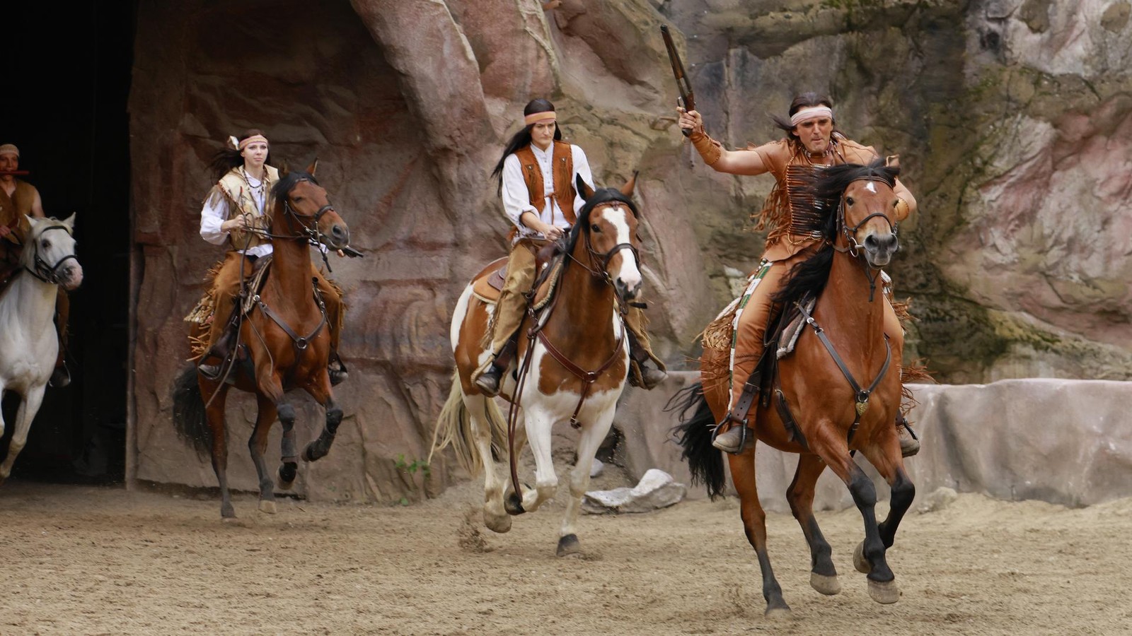 Karl-May-Spiele suchen zwölf Statisten: Wer will mit Winnetou reiten?