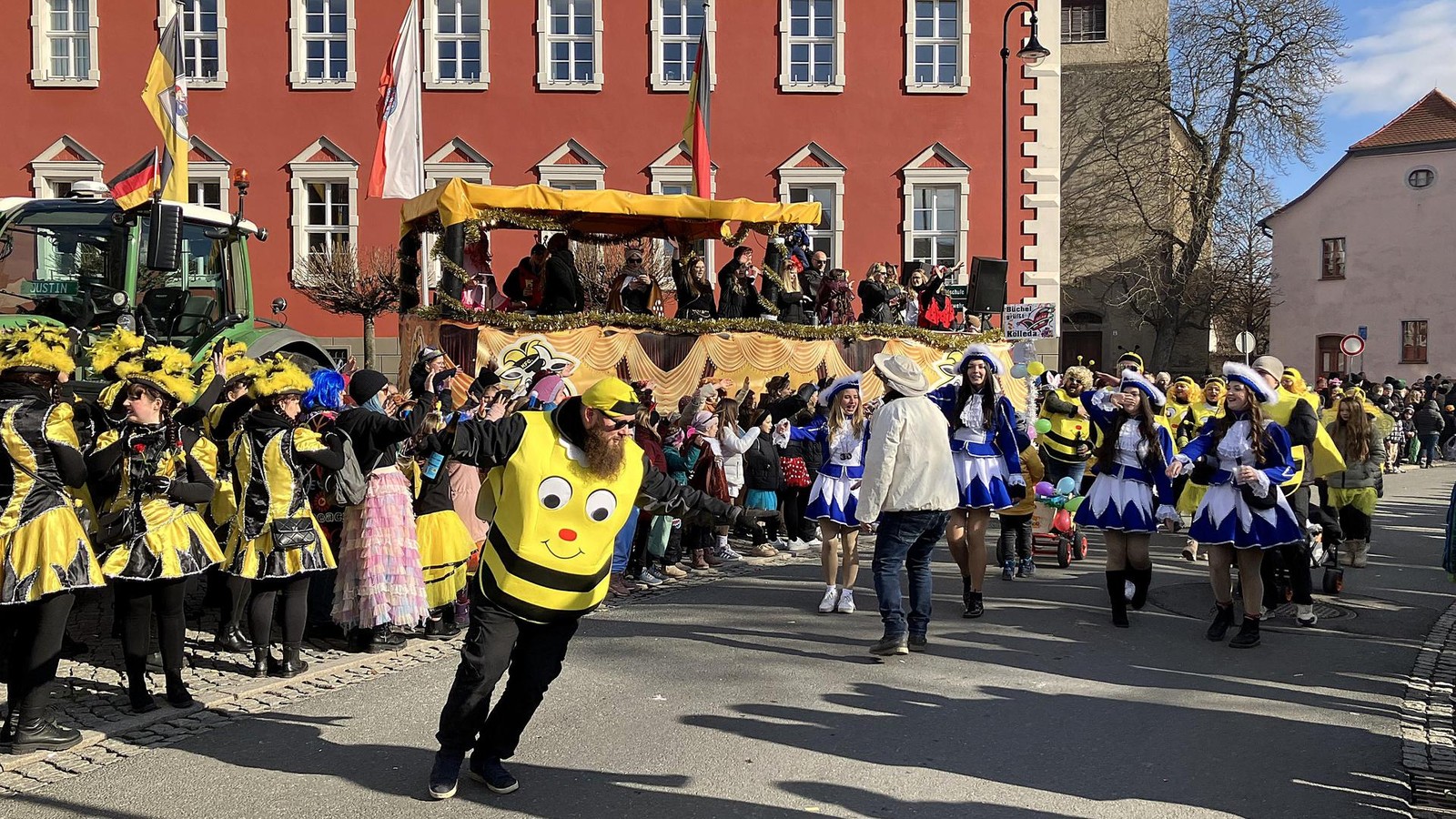 Kuh-Kölln in Feierlaune: Die 46 schönsten Fotos vom Faschingsumzug in Kölleda