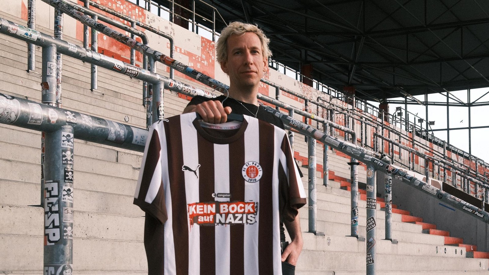 Limited Edition beim FC St. Pauli: Hier finden Fans das politische Sondertrikot