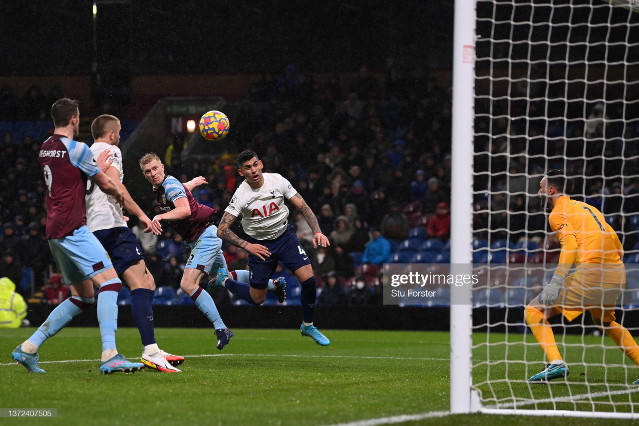 Burnley 1-0 Tottenham: Ben Mee header earns vital win for the Clarets - VAVEL International