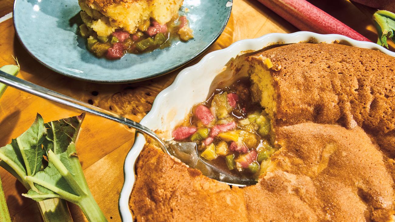 Rhabarberkuchen: Sauer und süß | ZEITmagazin