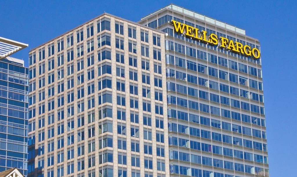 Report: The Banks That Finance Private Prison Companies - In the Public Interest