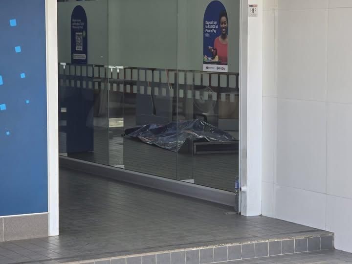 Women arrested after dumping dead body at bank