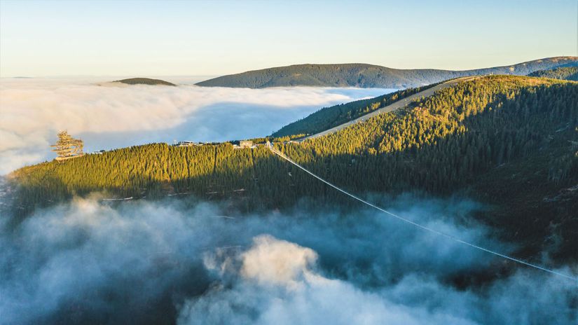 Česko má najdlhší visutý most sveta - Sky Bridge 721 na Dolnej Morave - Fenomén - Žurnál - Pravda
