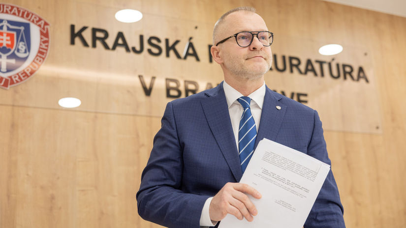 Krajská prokuratúra prehovorila o darovaní vojenskej techniky Ukrajine - Domáce - Správy - Pravda