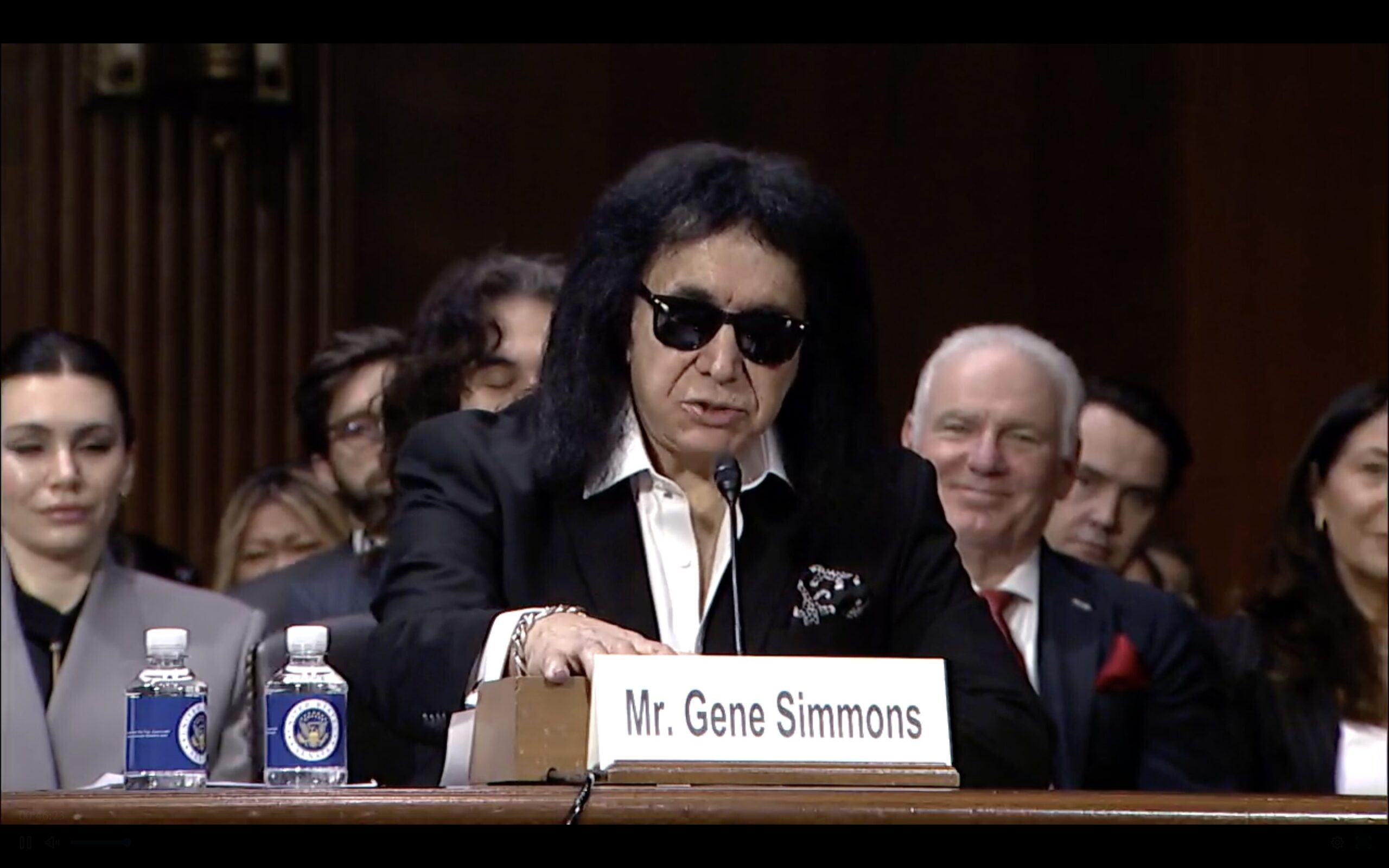 Senate IP Subcommittee Hears from Witnesses on Impact of Proposal to Compensate Artists for Radio Plays - IPWatchdog.com | Patents & Intellectual Property Law Senate IP Subcommittee Hears from Witnesses on Impact of Proposal to Compensate Artists for Radi